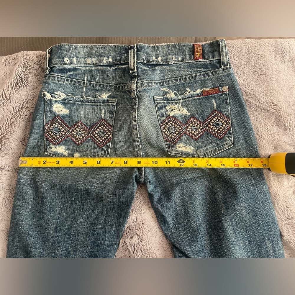 Seven Jeans - distressed Roxanne style - Picture 7 of 7